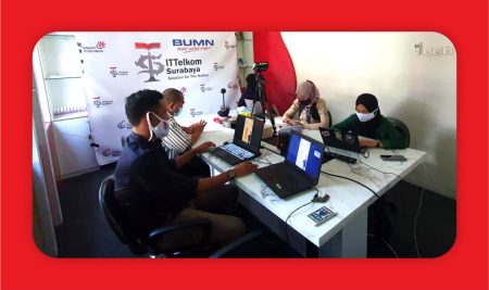 Tidak Hanya berkutat dengan listrik, Teknik Elektro ITTelkom Surabaya juga hadir untuk bidang kesehatan
